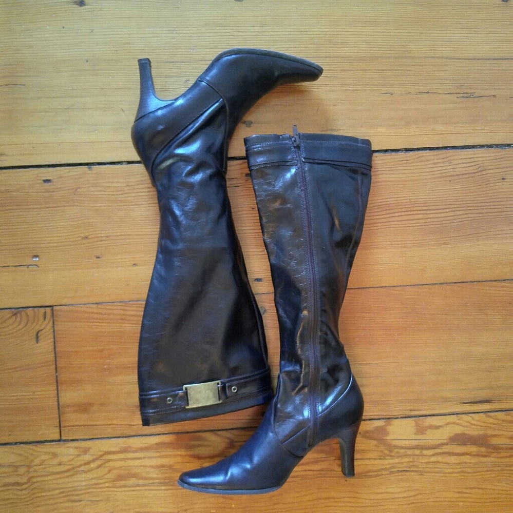 Etienne Aigner Dark Brown Heeled Boots sz. 9